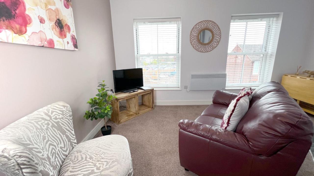 Friars House, Stafford By Bell Apartments Bagian luar foto