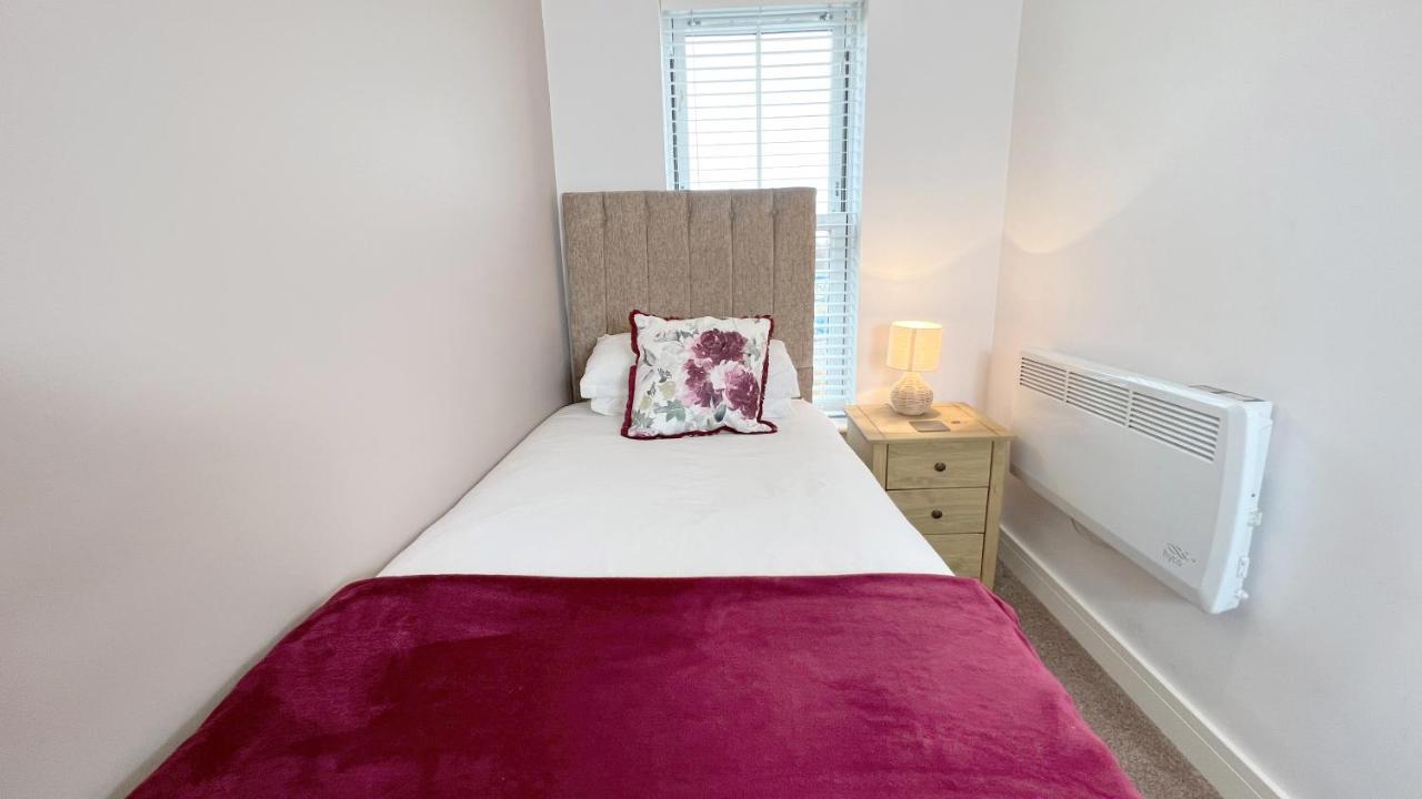 Friars House, Stafford By Bell Apartments Bagian luar foto
