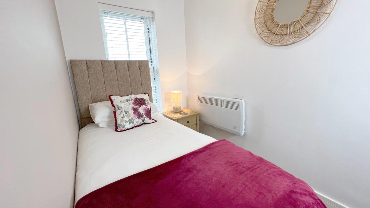 Friars House, Stafford By Bell Apartments Bagian luar foto