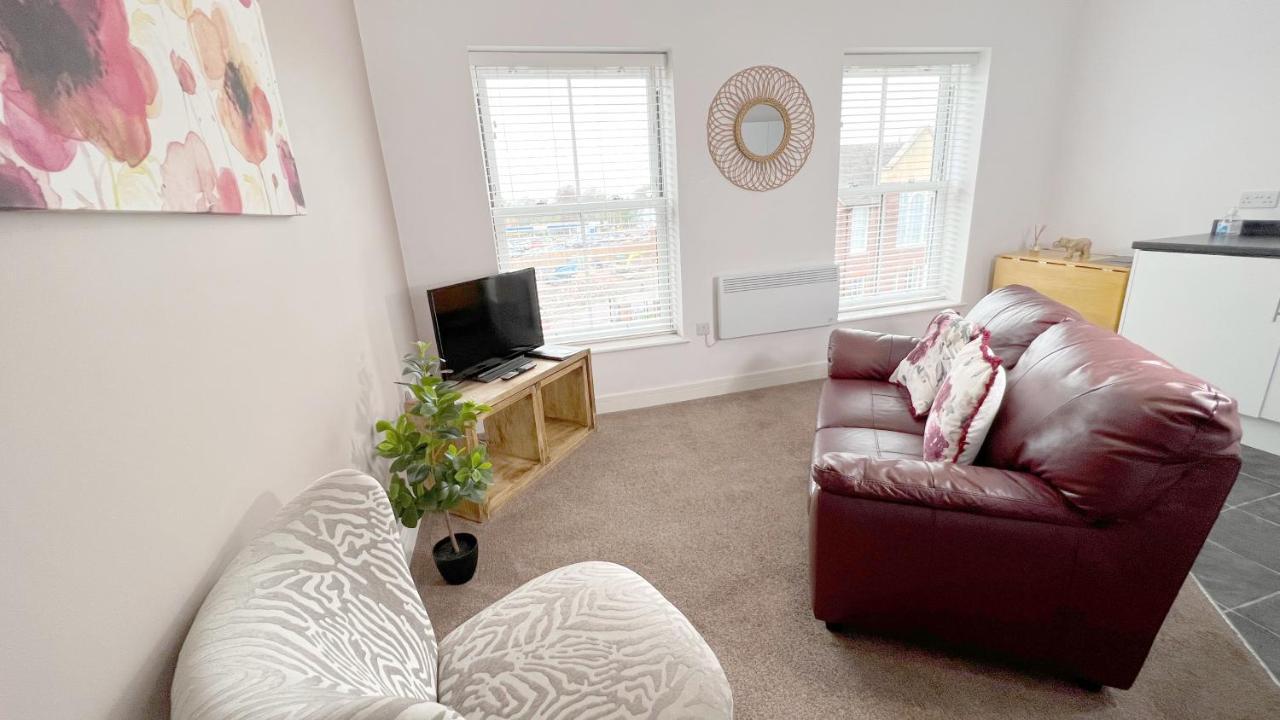 Friars House, Stafford By Bell Apartments Bagian luar foto