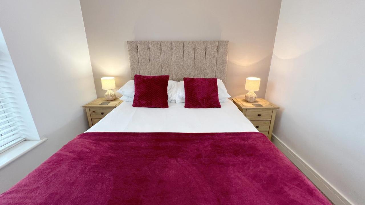 Friars House, Stafford By Bell Apartments Bagian luar foto