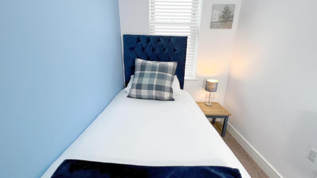 Friars House, Stafford By Bell Apartments Bagian luar foto