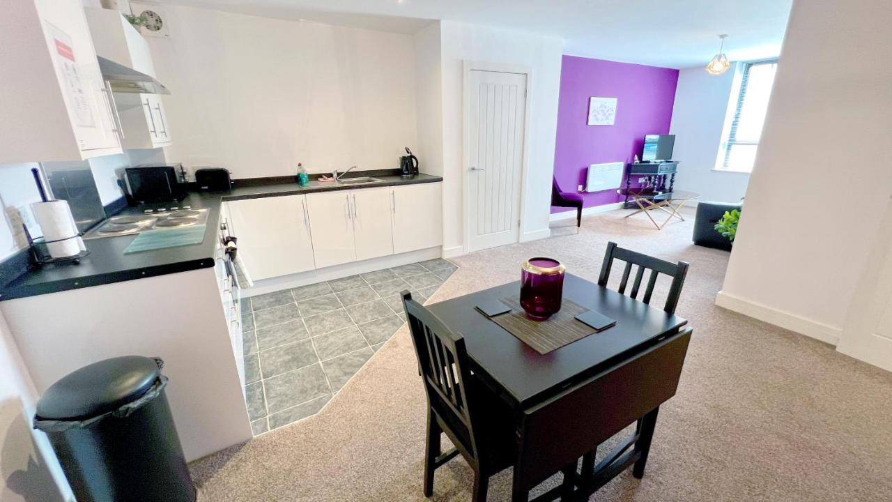 Friars House, Stafford By Bell Apartments Bagian luar foto