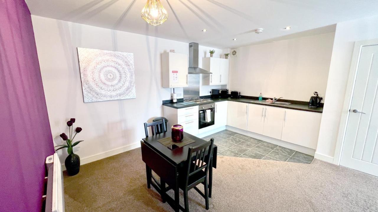 Friars House, Stafford By Bell Apartments Bagian luar foto
