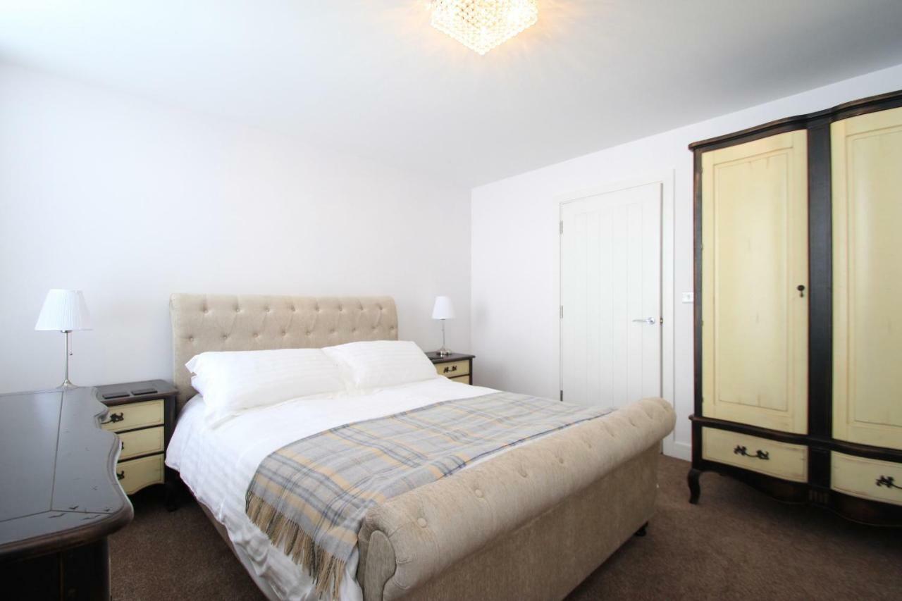 Friars House, Stafford By Bell Apartments Bagian luar foto